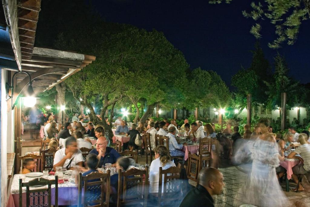 Вілла Casa Saltara (Adults Only) Санта-Тереза-Галлура Екстер'єр фото